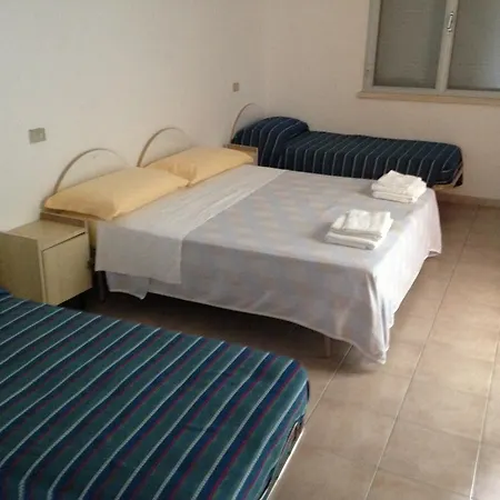 Pensión Centro Vacanze La Perla