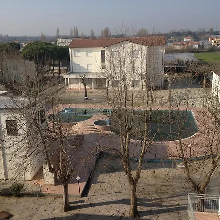 Centro Vacanze La Perla Pensión *