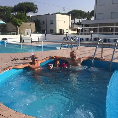 Centro Vacanze La Perla Bellaria-Igea Marina